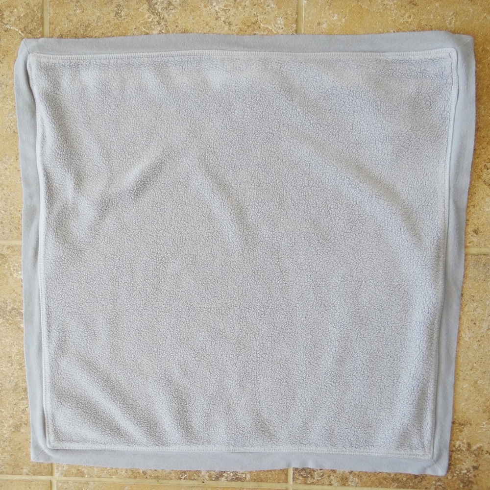 Pottery Barn Cozy Fleece Pillow Cover Cloud Blue Gray 22x22